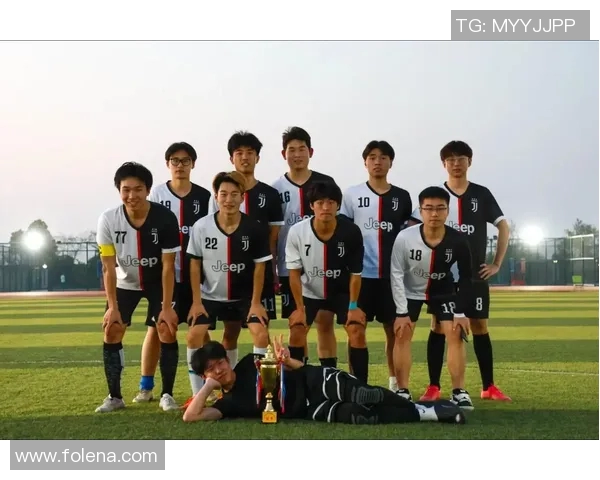 南京足球队逆袭之旅揭示团队精神与奋斗的力量