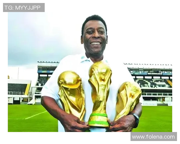 足球巨星的传奇人生与辉煌成就全方位解析